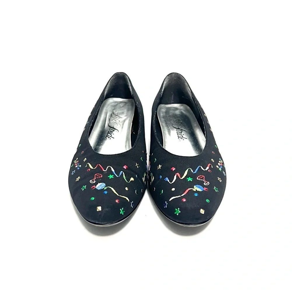 Vintage Y2K black fabric New Years Eve 2000 embroidered holiday kitten heels